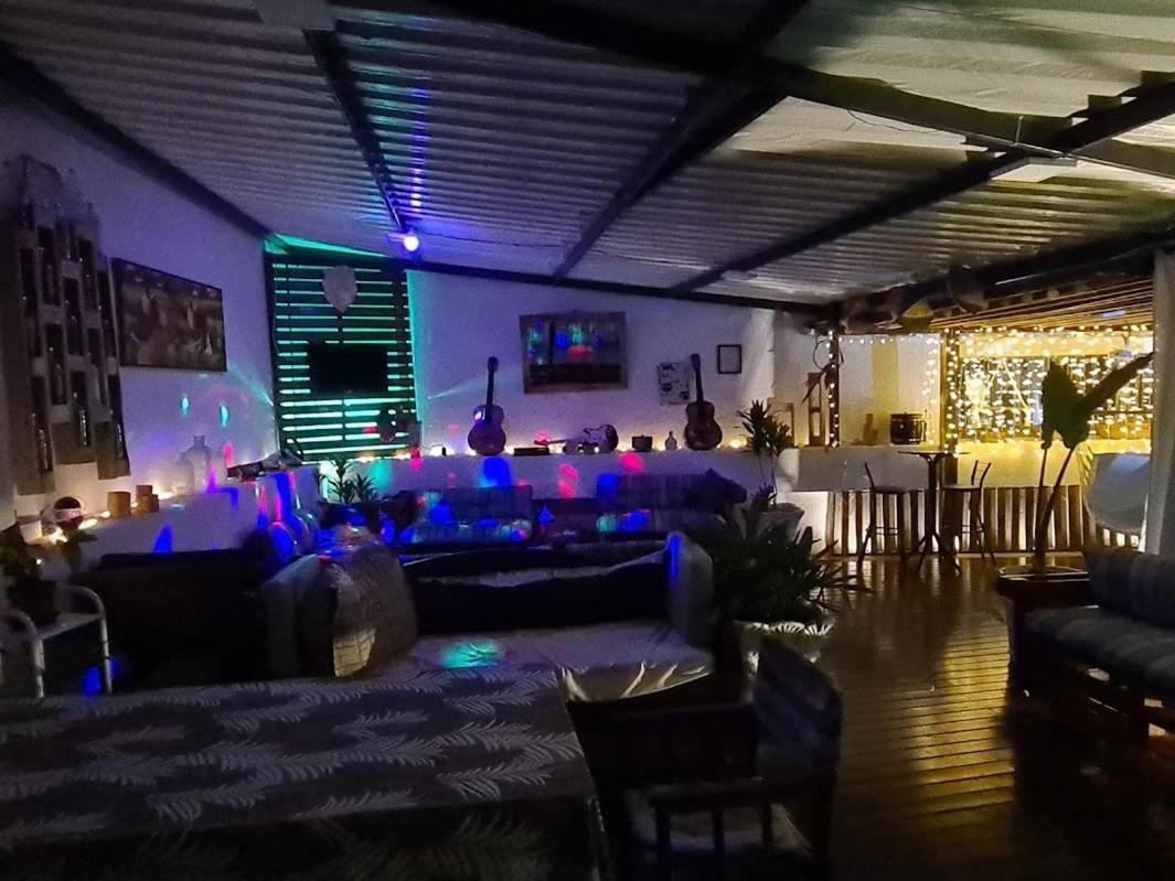 Hostel Ajbj Turismo Curitiba Buitenkant foto
